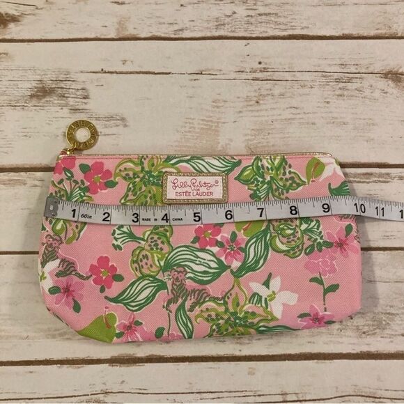 Lilly Pulitzer Pink Floral Cosmetic Bag - Picture 1 of 5